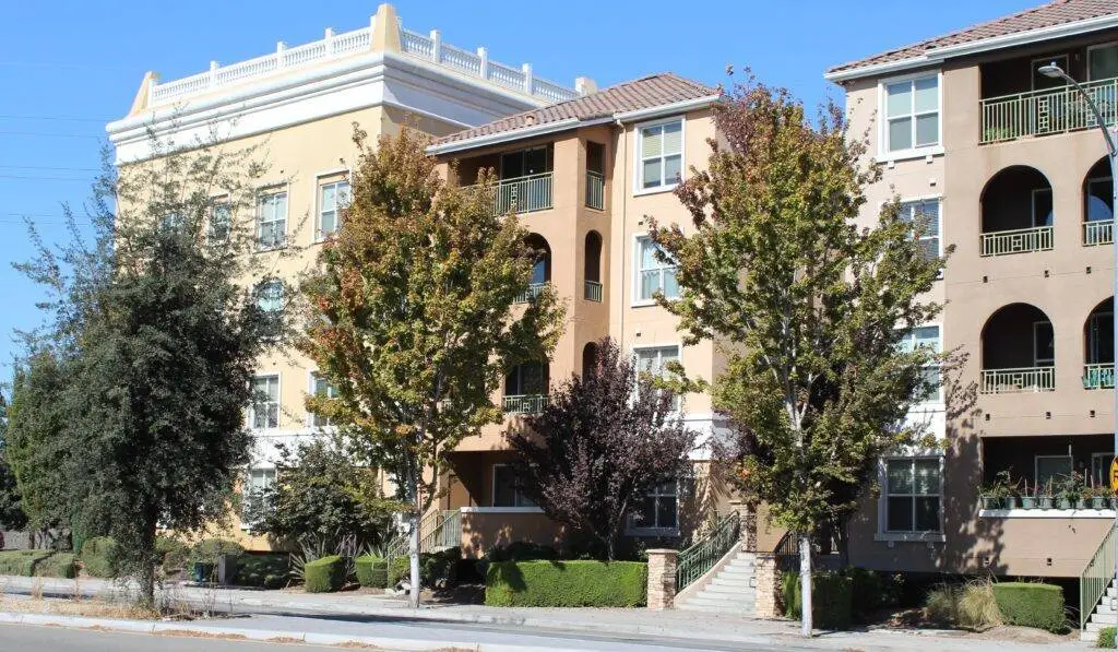 1445 Fruitdale Ave Unit 429, Villa Fontana Condominium